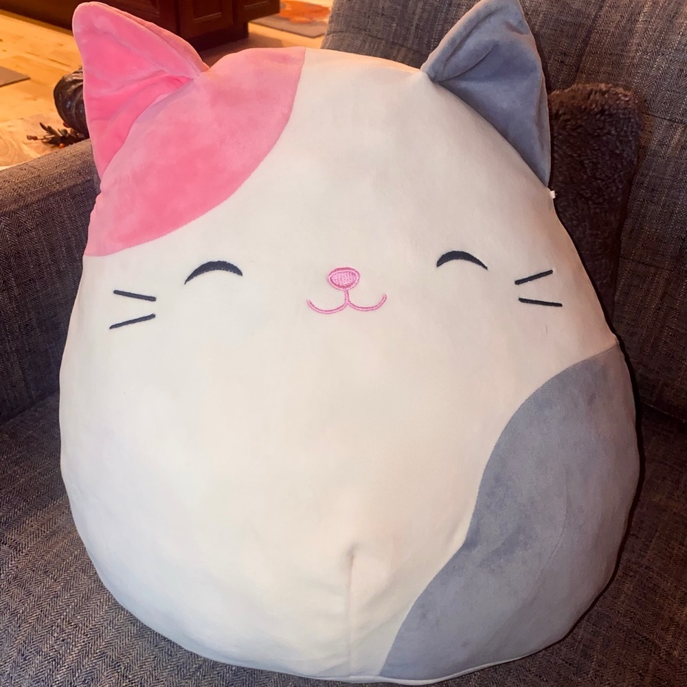 16”-18” Squishmallow